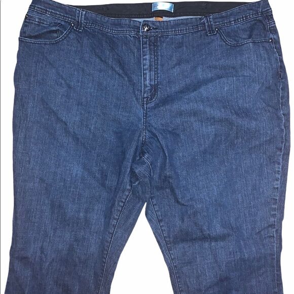 Lane Bryant Plus Size Bootcut Jeans - Picture 3 of 8